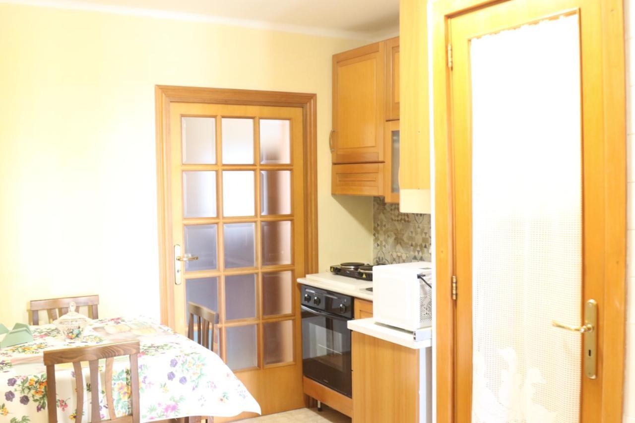 Holiday House Nel Cuore Di Бари Экстерьер фото