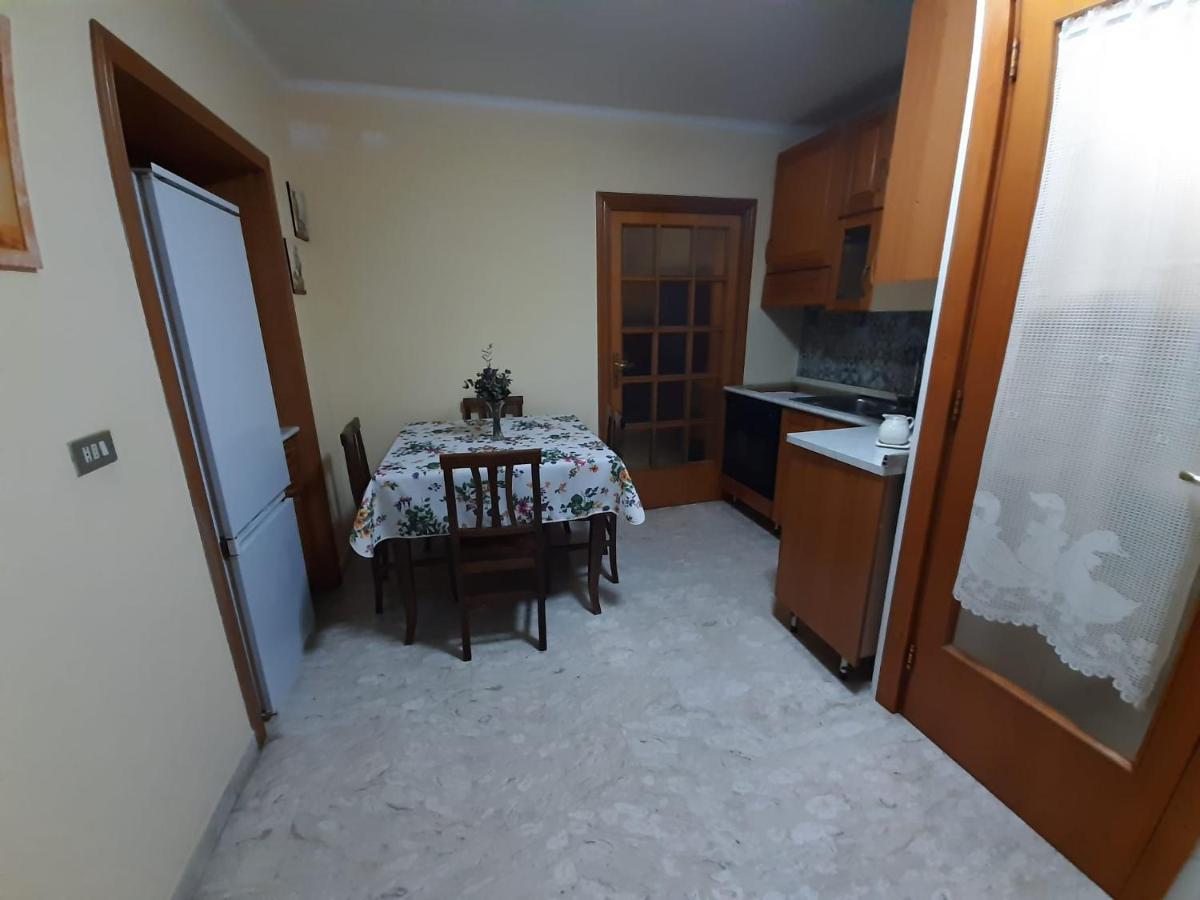 Holiday House Nel Cuore Di Бари Экстерьер фото